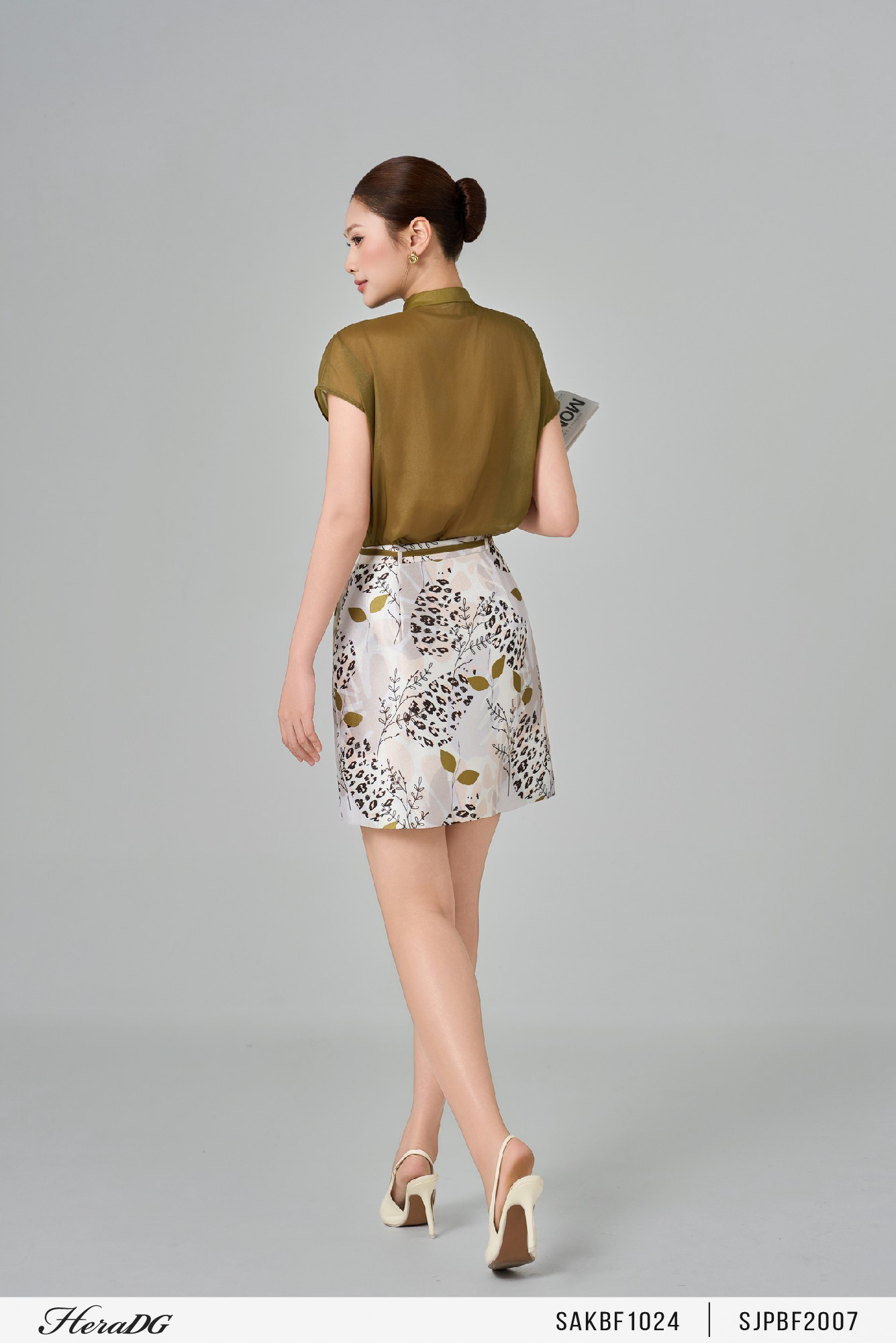 Ảnh của Chân váy A in họa tiết